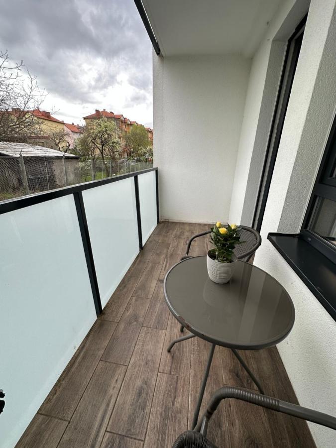 Zdrojowa Projekt Apartment زيلونا غورا المظهر الخارجي الصورة